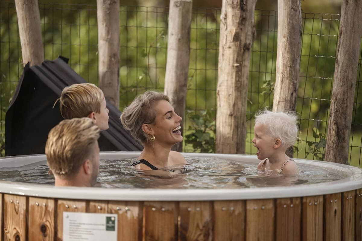 Hofparken De Bergvennen - wellness huisjes